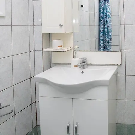 דירה J House קאבאלה